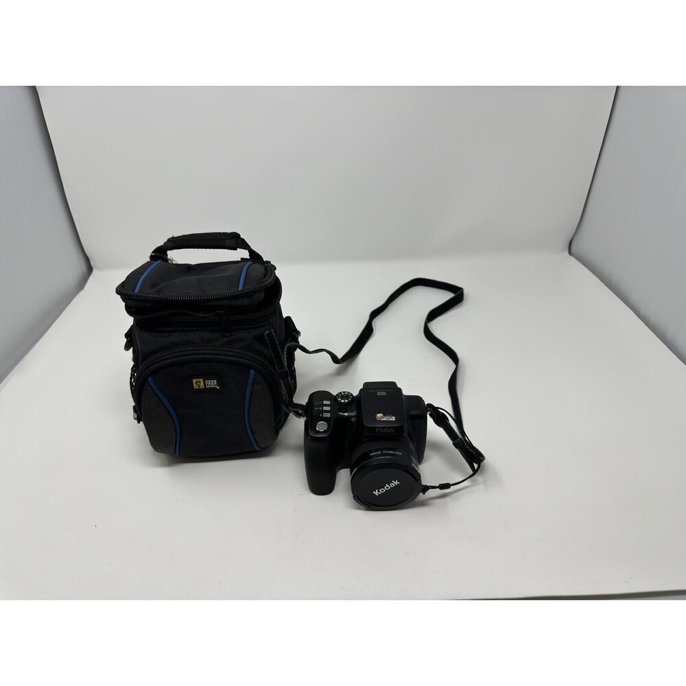 Kodak EasyShare Z812 IS 8.1MP Digital Camera With 12x Image Stabilizer - W/Case